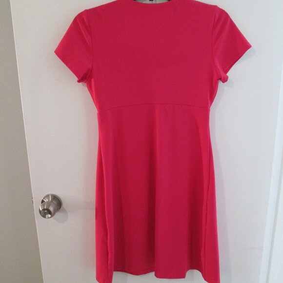 Susana Monaco Short Sleeve V-Neck A-Line Dress Sz S NWT - Picture 10 of 10
